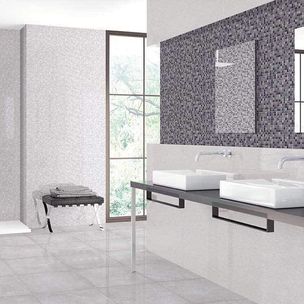 Emigres Glass